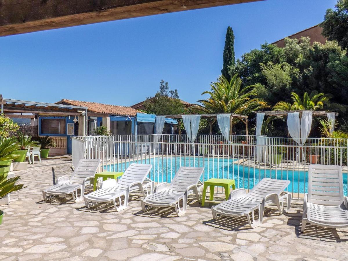 Maison Vue Mer: Cogolin Seaside Retreat with Pool Exterior photo